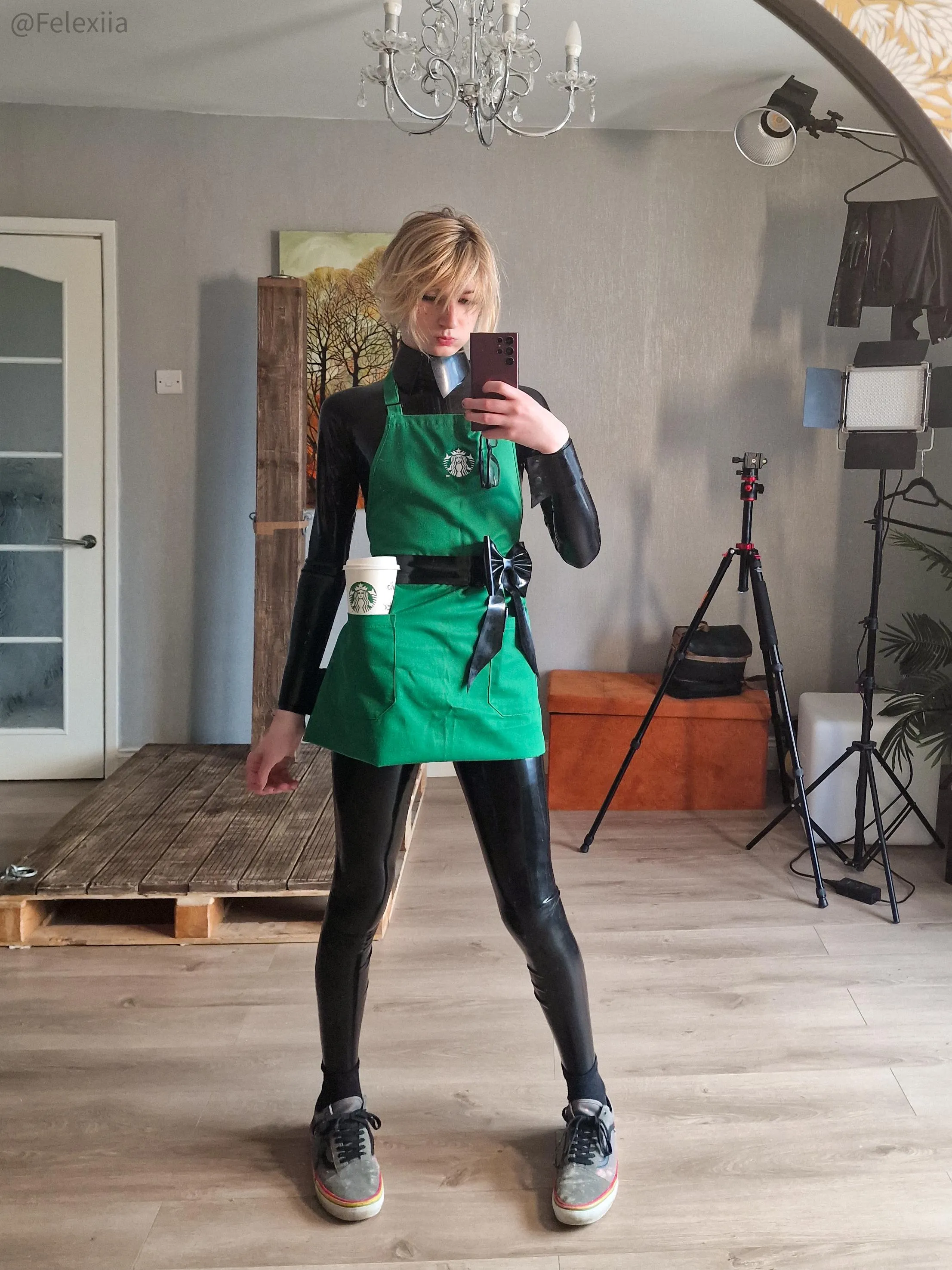 Next time put your tip in me and not the jar 😤