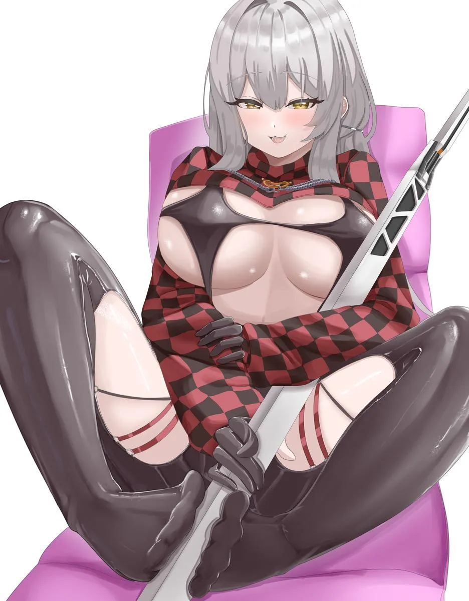 Scarlet plays with her sword [Nikke x Stellar Blade]