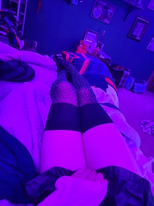 Single M or F or a couple