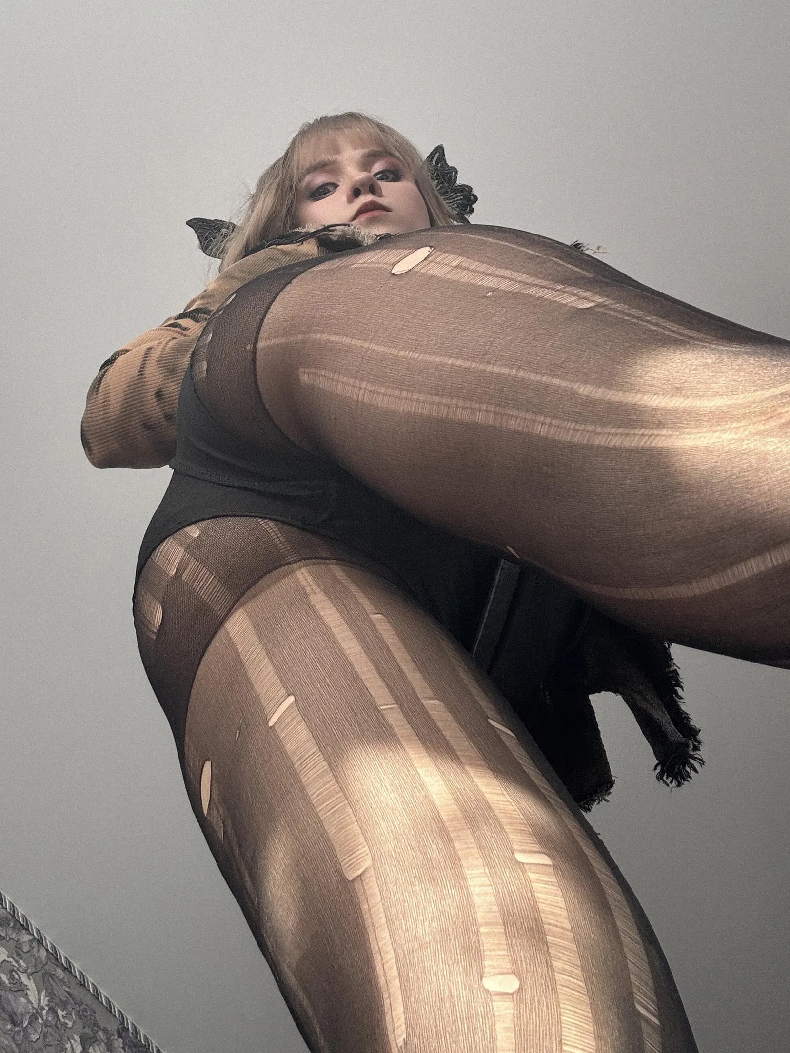 The perfect pose for a lover of my tights