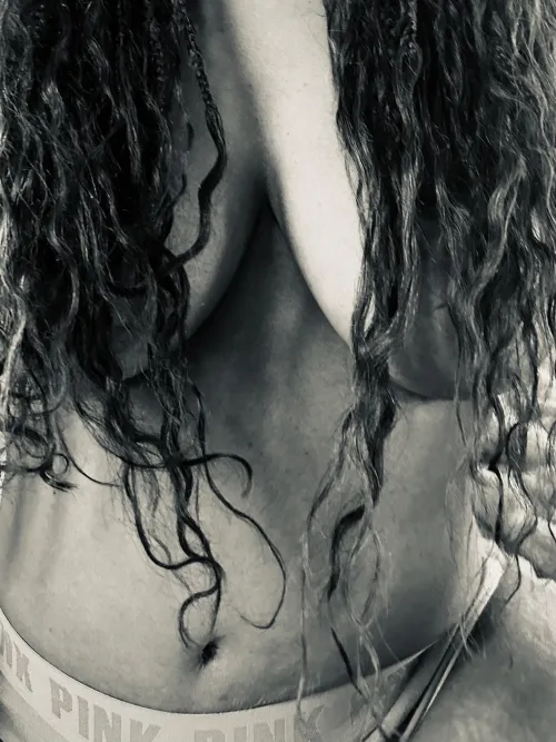 Upcoming birthday for wife…..Looking for a female to join us in SLC next weekend! Won’t be disappointed!