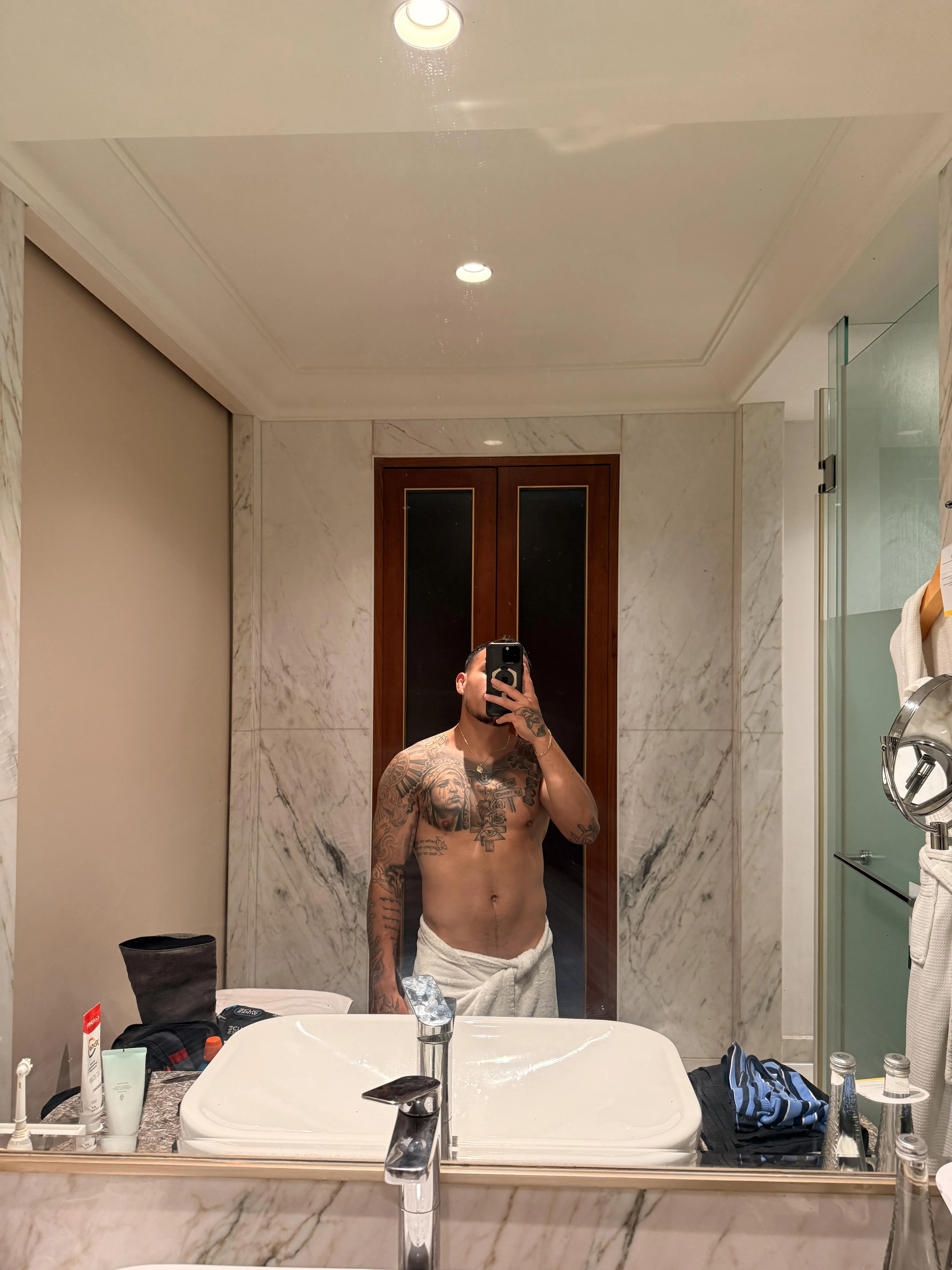 Can you lick all over my tattoos then slide it in or is that to much to ask 😈😈 [M25] Straight