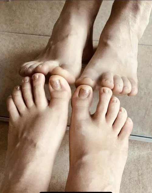 Do you like my big feet (39/40EU)