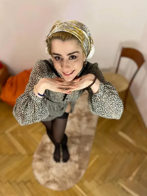 Maybe try me Cheeck comsents