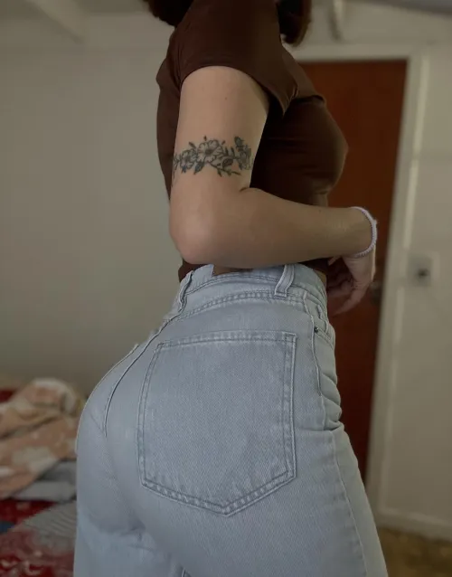 This is my favorite jean 🍑