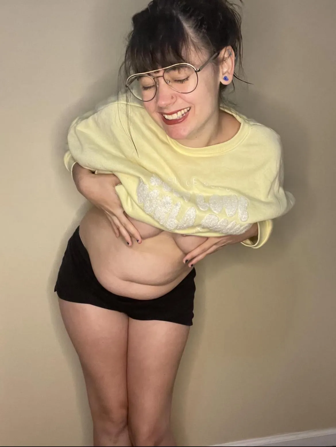 not skinny anymore. I like it better this way 😘