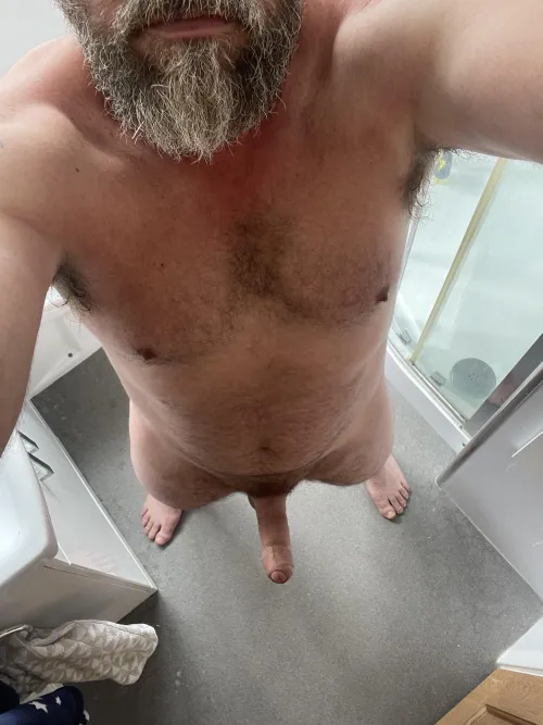 (44) Dad of 2 what do you think ?