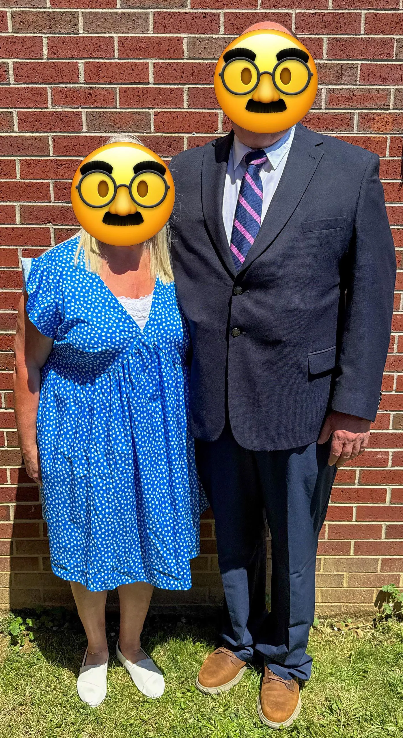 56m/59f #Shelbyville couple looking for like minded couple to hang out with.