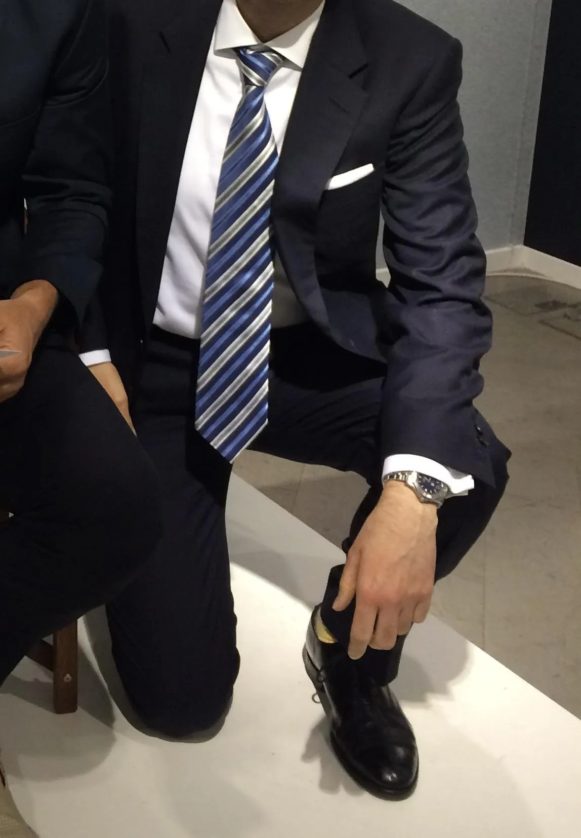 A different type of post from me, a fully-clothed one. The knee belongs to a retired tennis star. Tip: never take a picture with a professional sportsman, you’ll always come off looking bad.