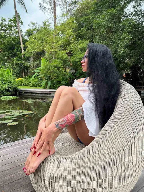 Let’s get naughty together