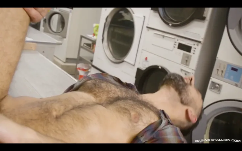 realising you forgot to put the shirt you're wearing in the wash but it's already too late 💔