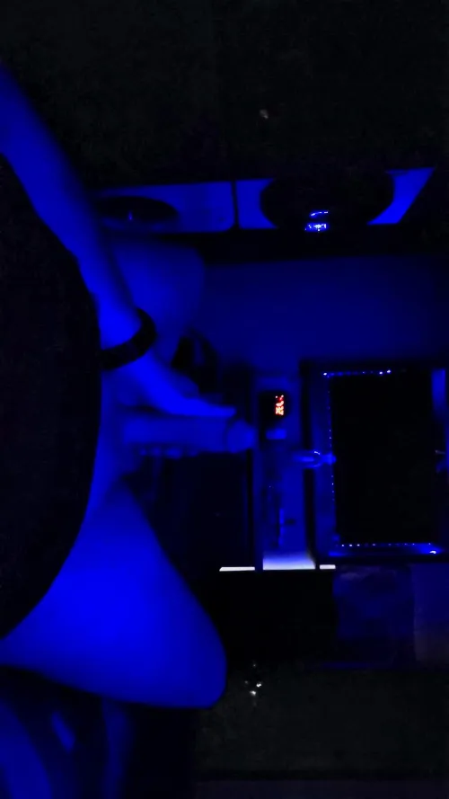 24M - Would love to have some fun with a F or Couple!