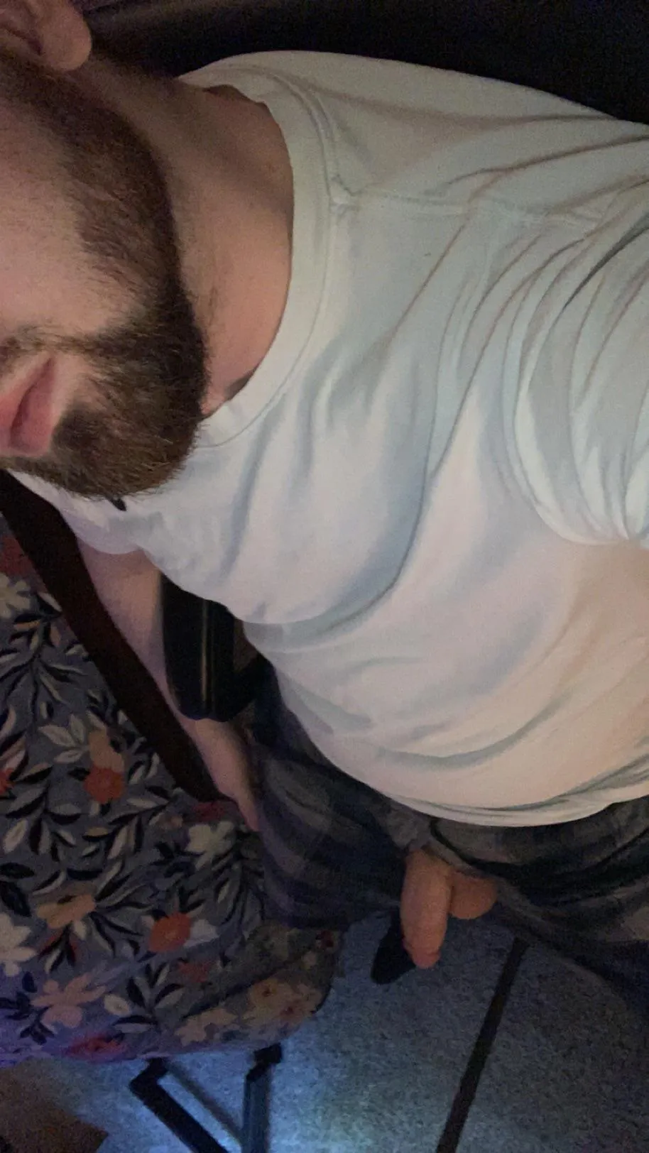 25 years, horny all the time😏