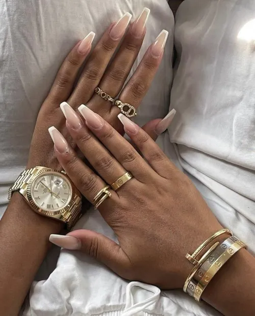 clean girl aesthetics