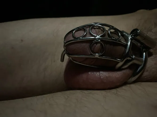 Pa piercing with cage