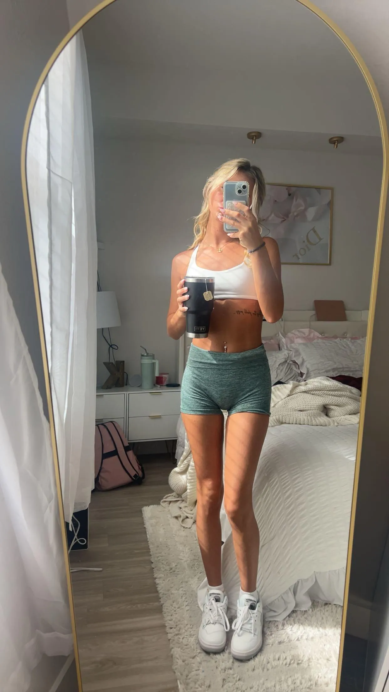 rate my slim legs ;)