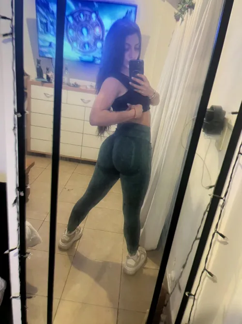 soft soles, thick curves, wanna touch both?