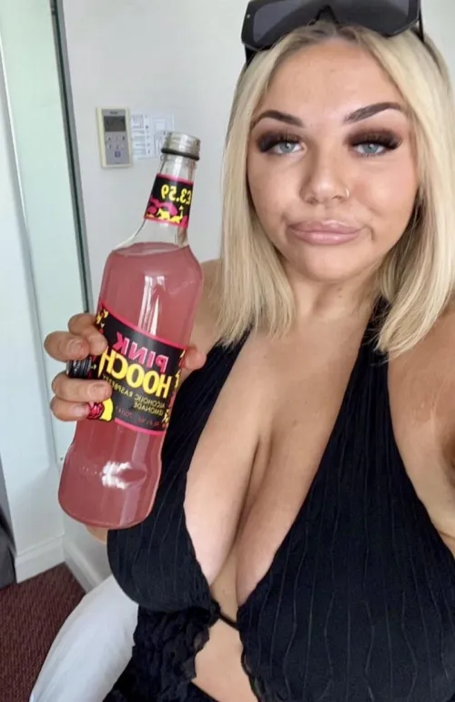 (19F) am I the kind of chubby girl you crave? 🥹🫶🏻