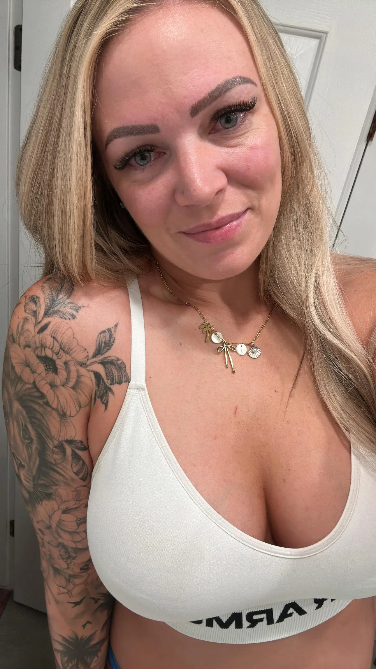 If I asked you to fuck me.. would you say yes or no?🥵