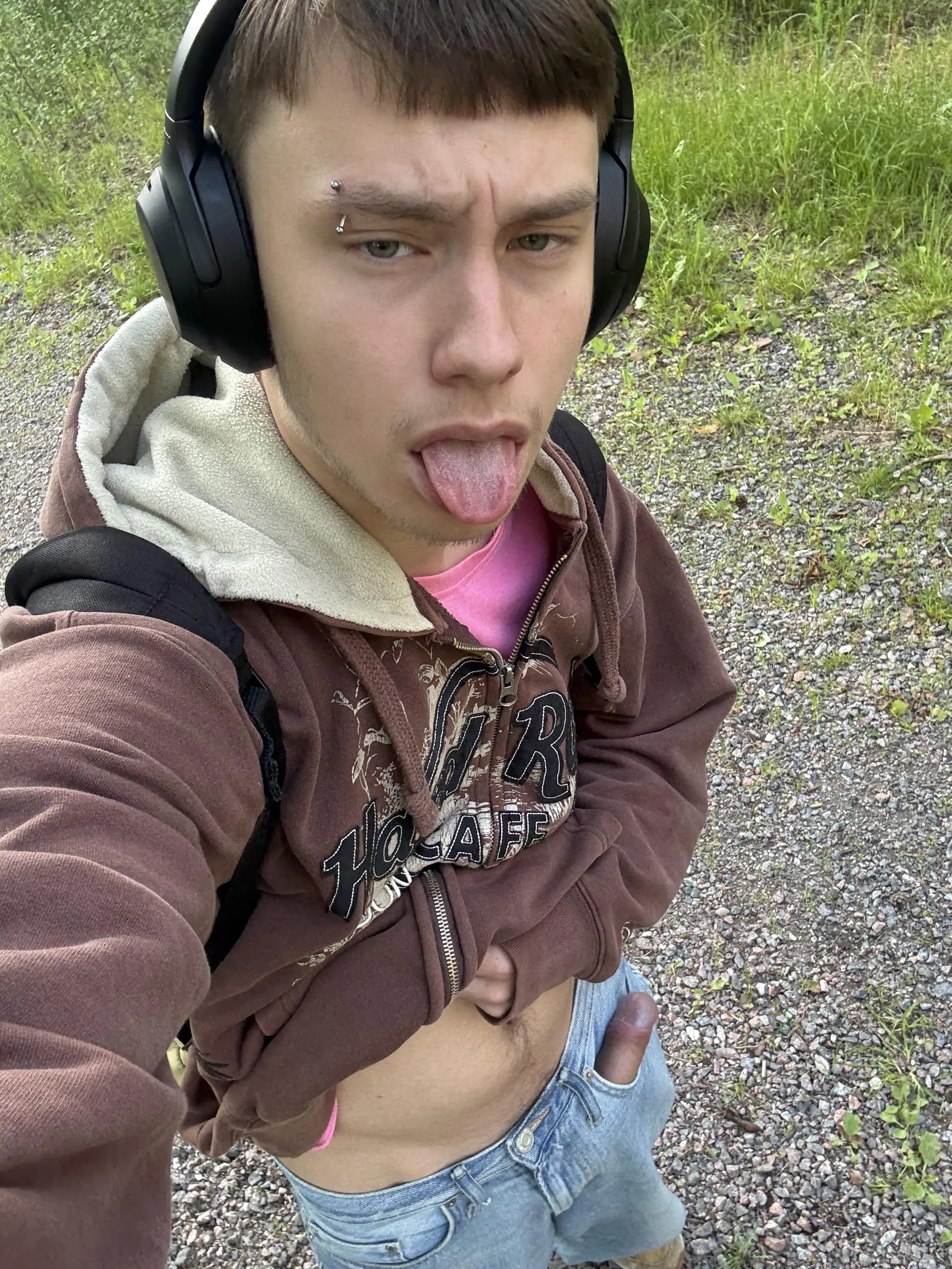 Just taking a walk around my local park😈