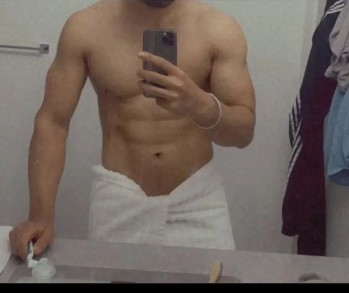 [M] 31 any one down to make content