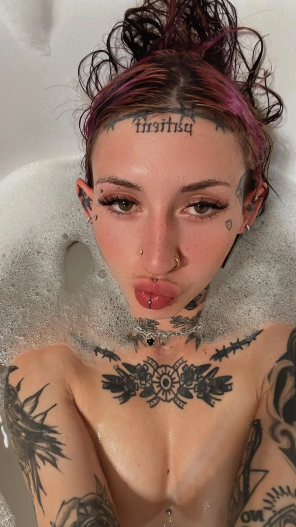 Rainy day = bubble bath 🫧!!