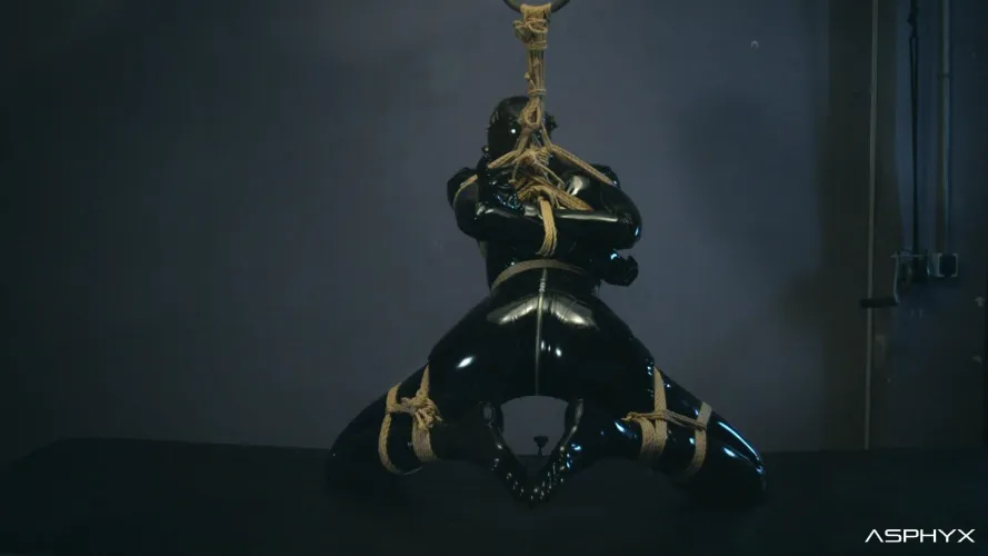 Tightly secured rubberdoll