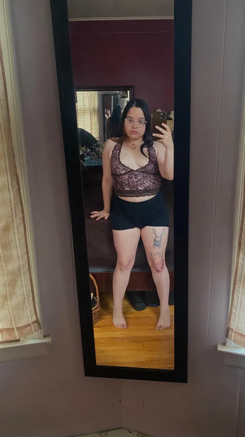 Tiny girl of your dreams