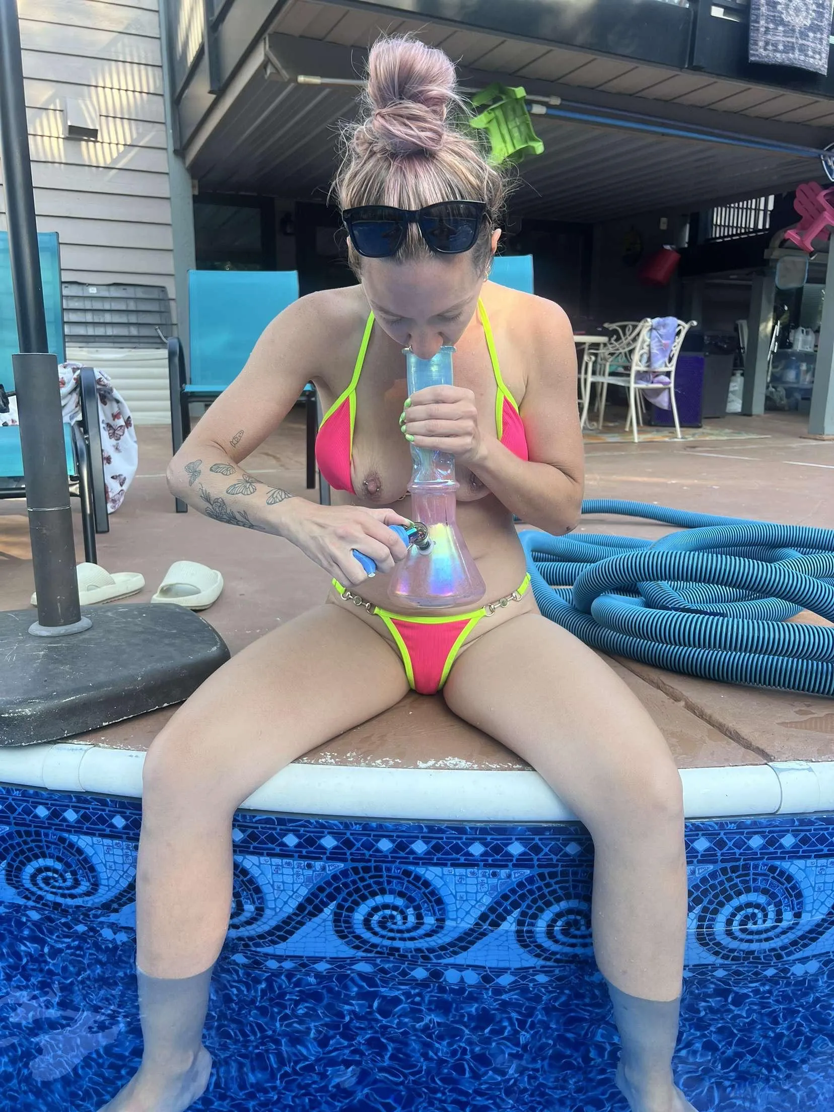 we luvvvv pool season