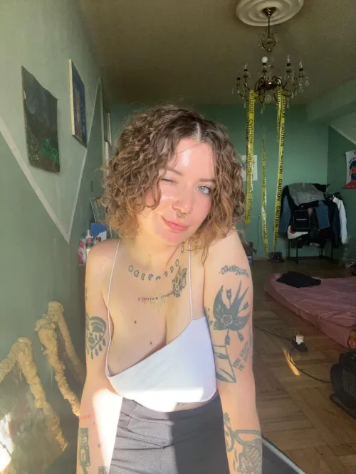 What do you think about my top? 😏