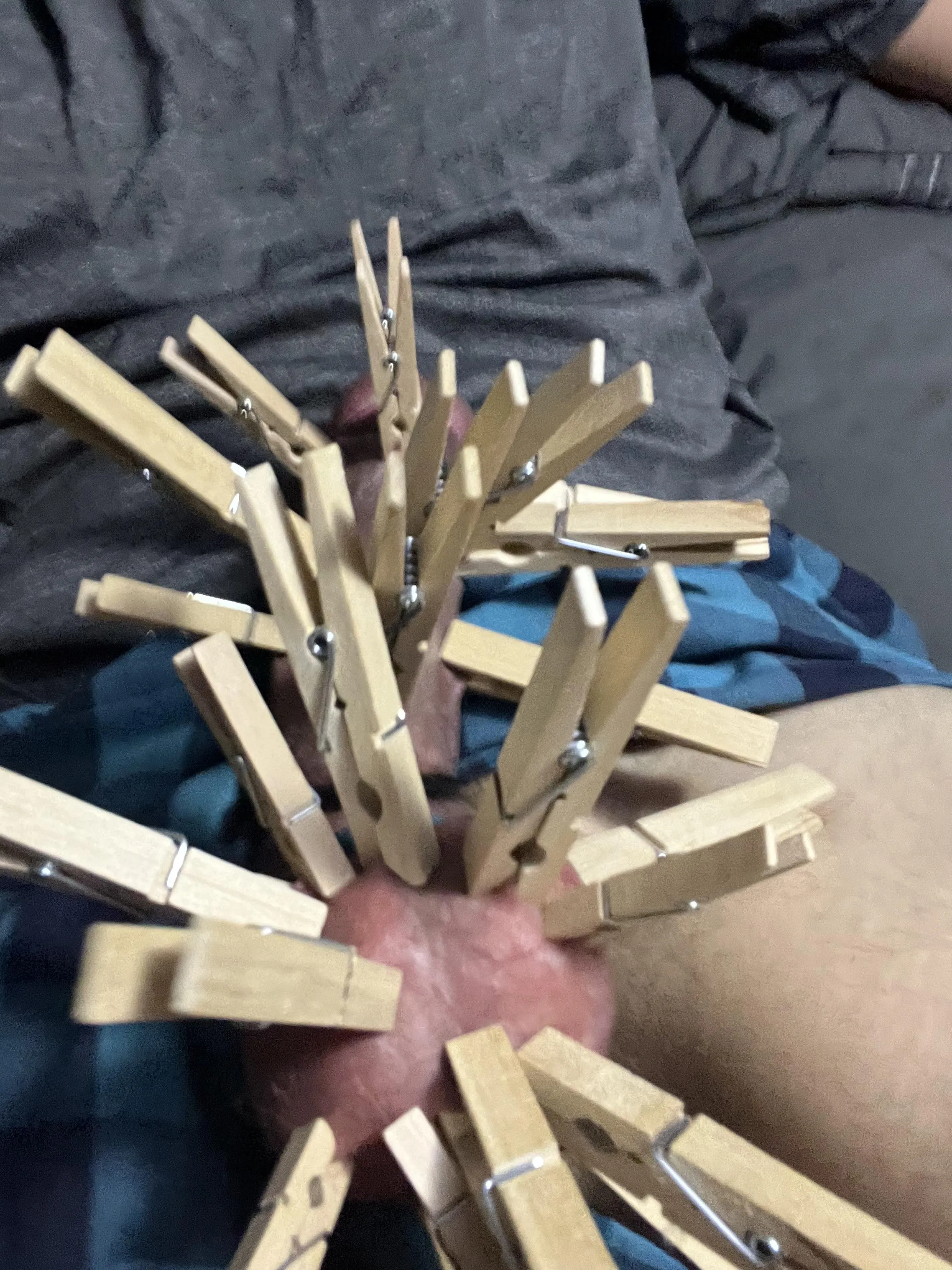 33M4F just looking to share my bb pics and get some occasional tasks. Nothing serious just fun