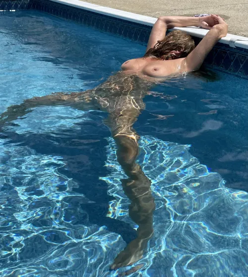 Another weekend by the pool