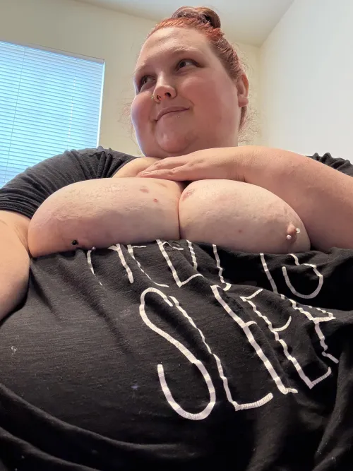 Happy titty Saturday!