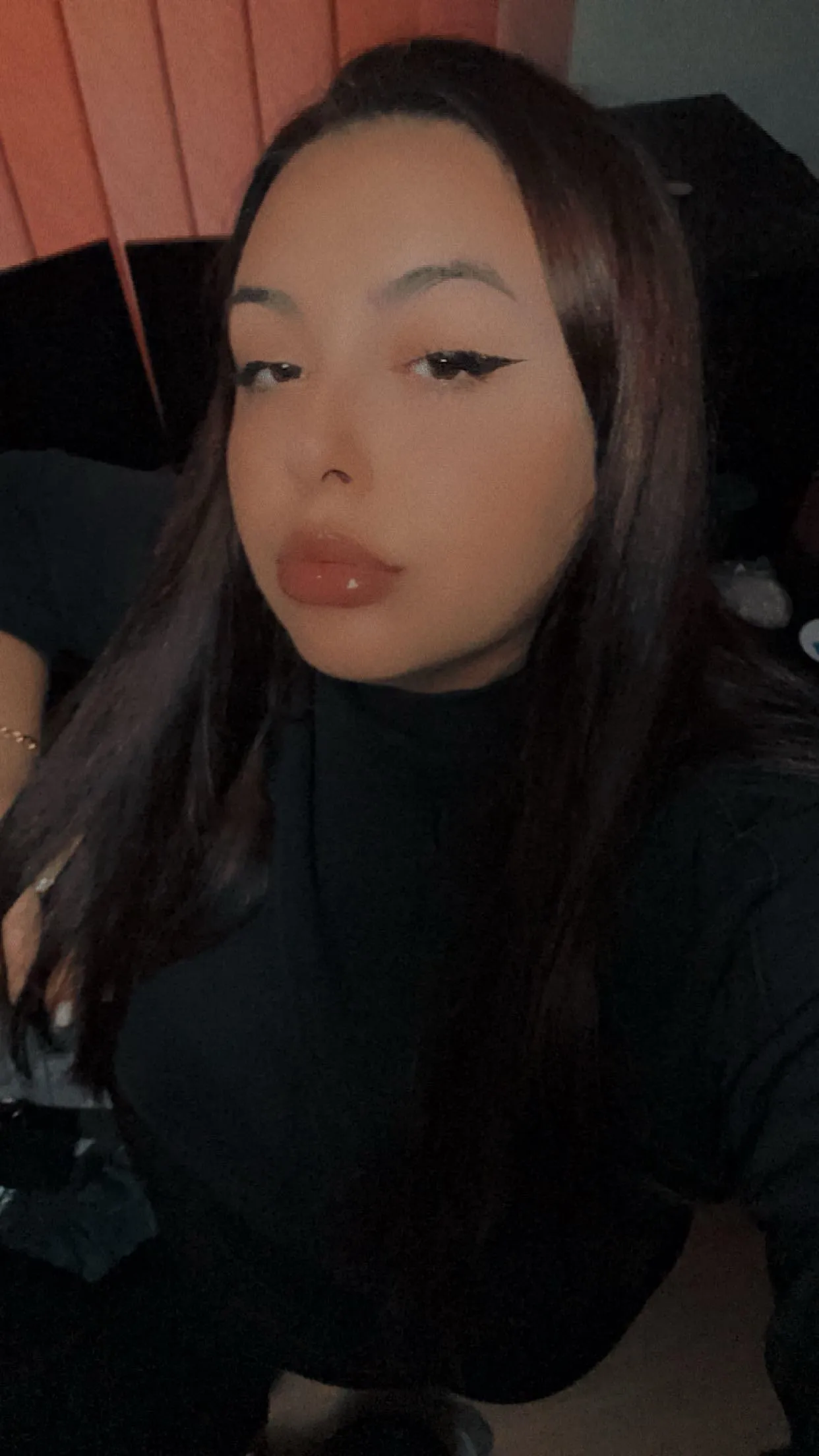 My birthday month has begun, you can start serving your queen too