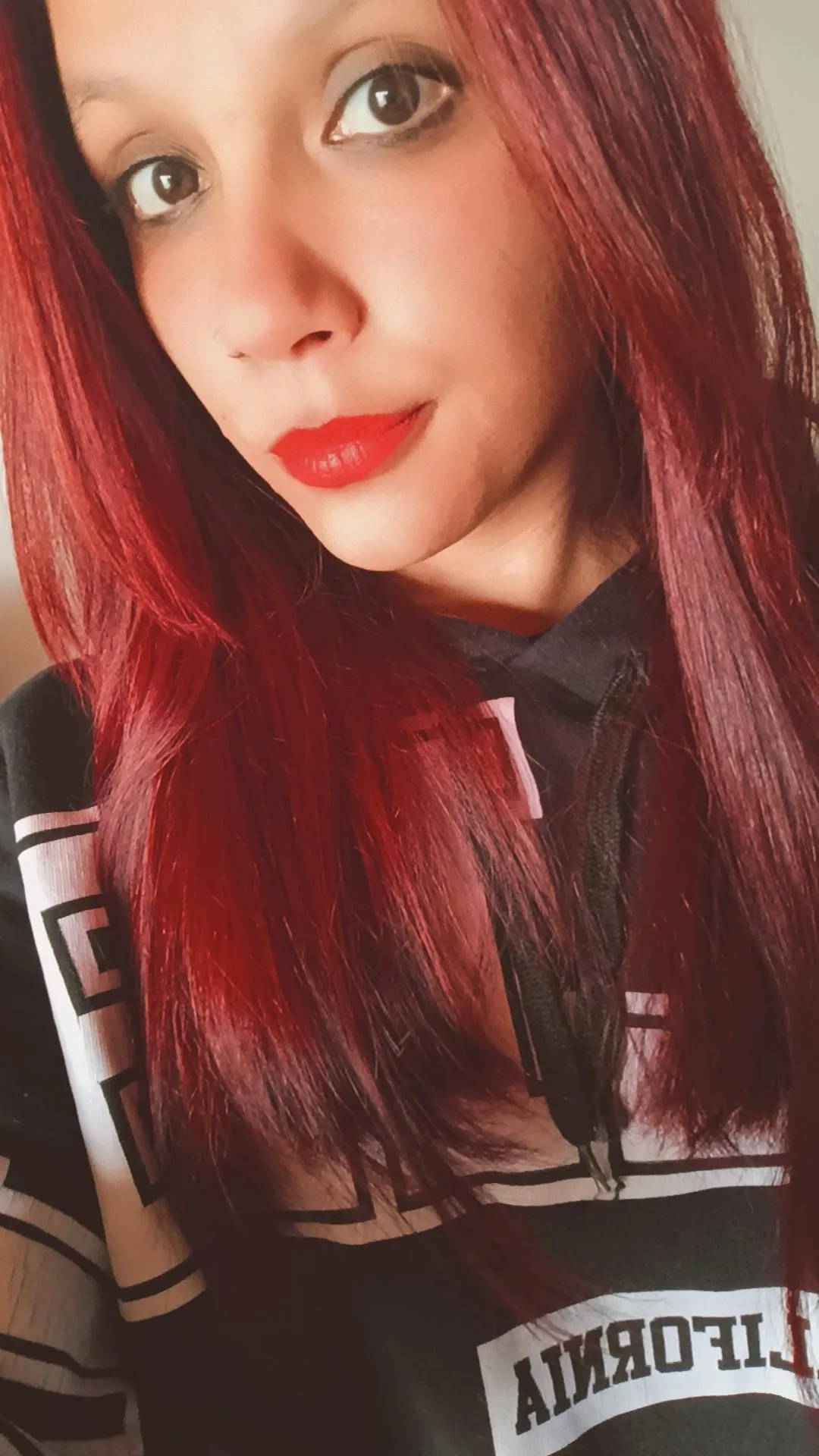 Pull my hair while I play with you