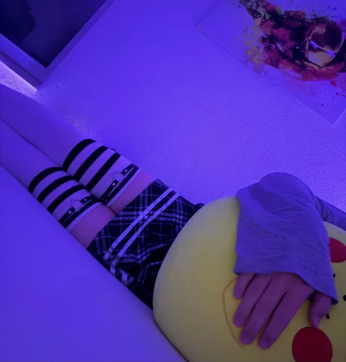 Wenn mein homie nicht mit mri Kuschel will muss er halt dran sein TwT