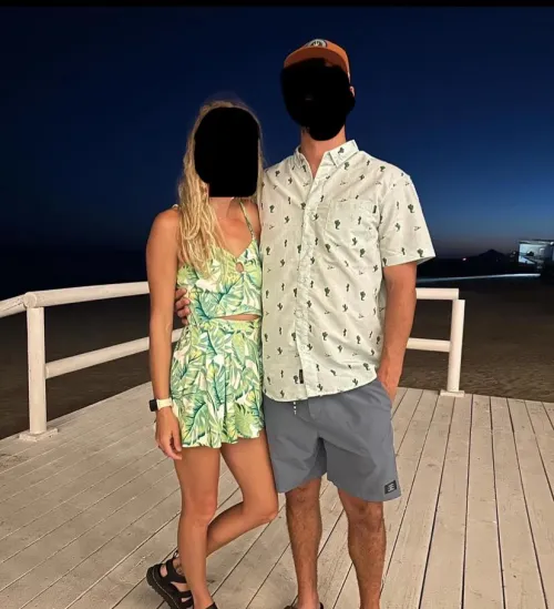 Younger married couple. New to this but open to try new things :) located in mesa. Let us know if interested ! Prefer fit