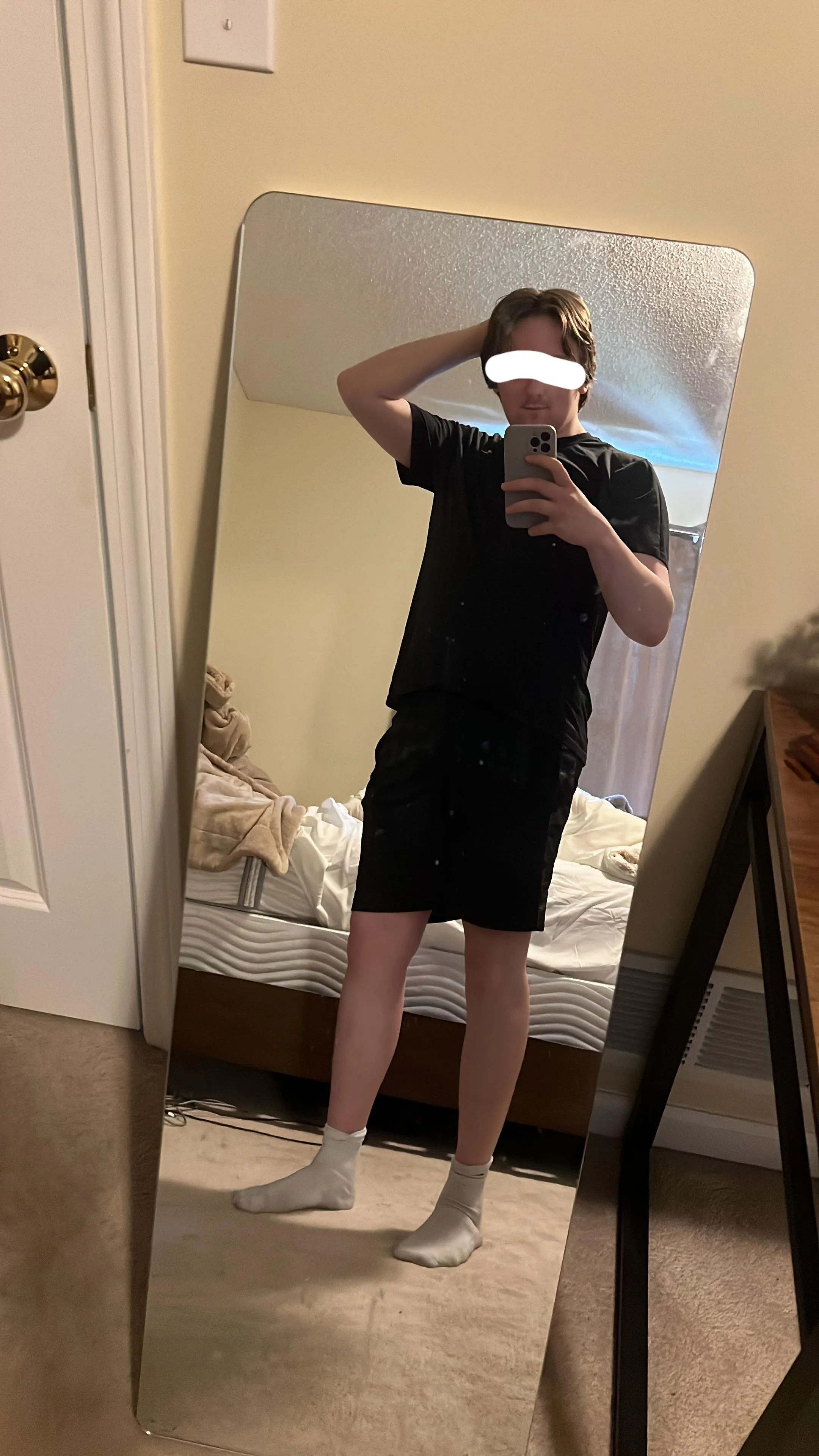 22 [M4F] Southington looking for someone who wants to take my virginity