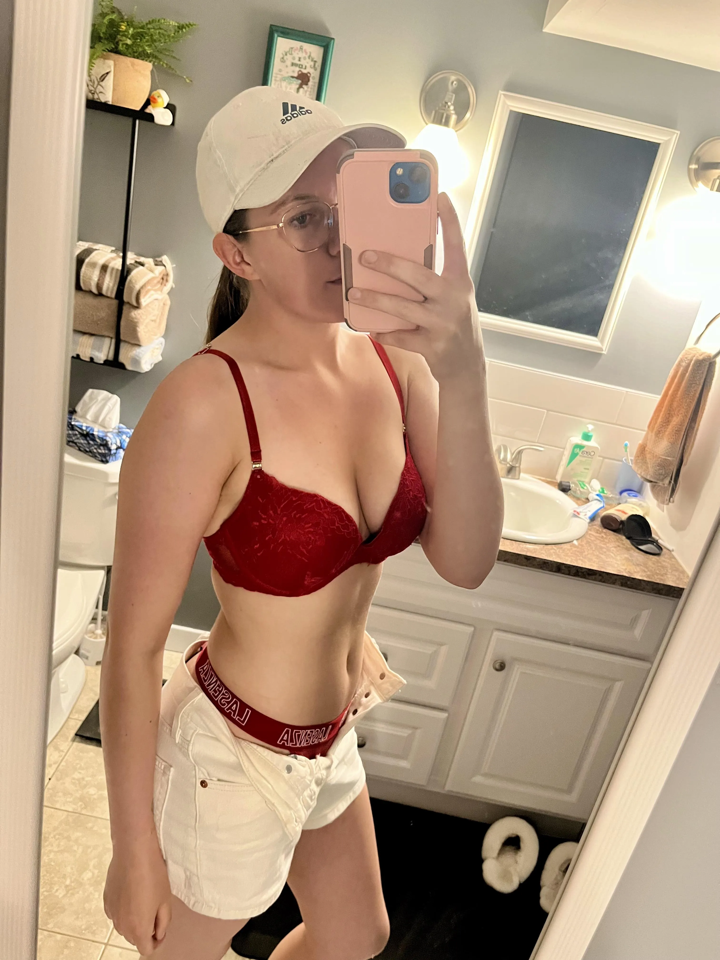 Canada Day promo only now 😘🇨🇦