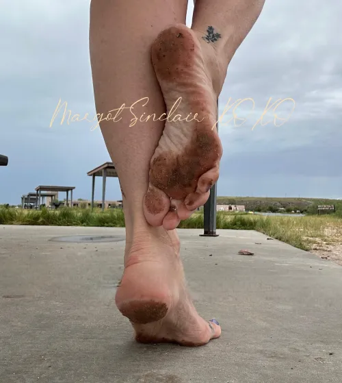 Dirty feet don’t care I know you’ll clean them for me