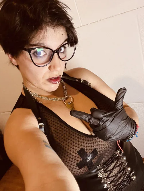 Middle finger up. That’s me saying 