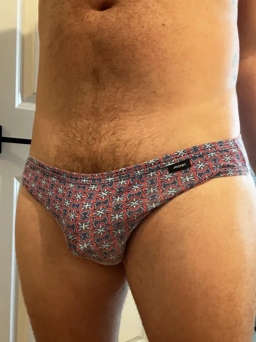 Pair of Jockey Elance for today