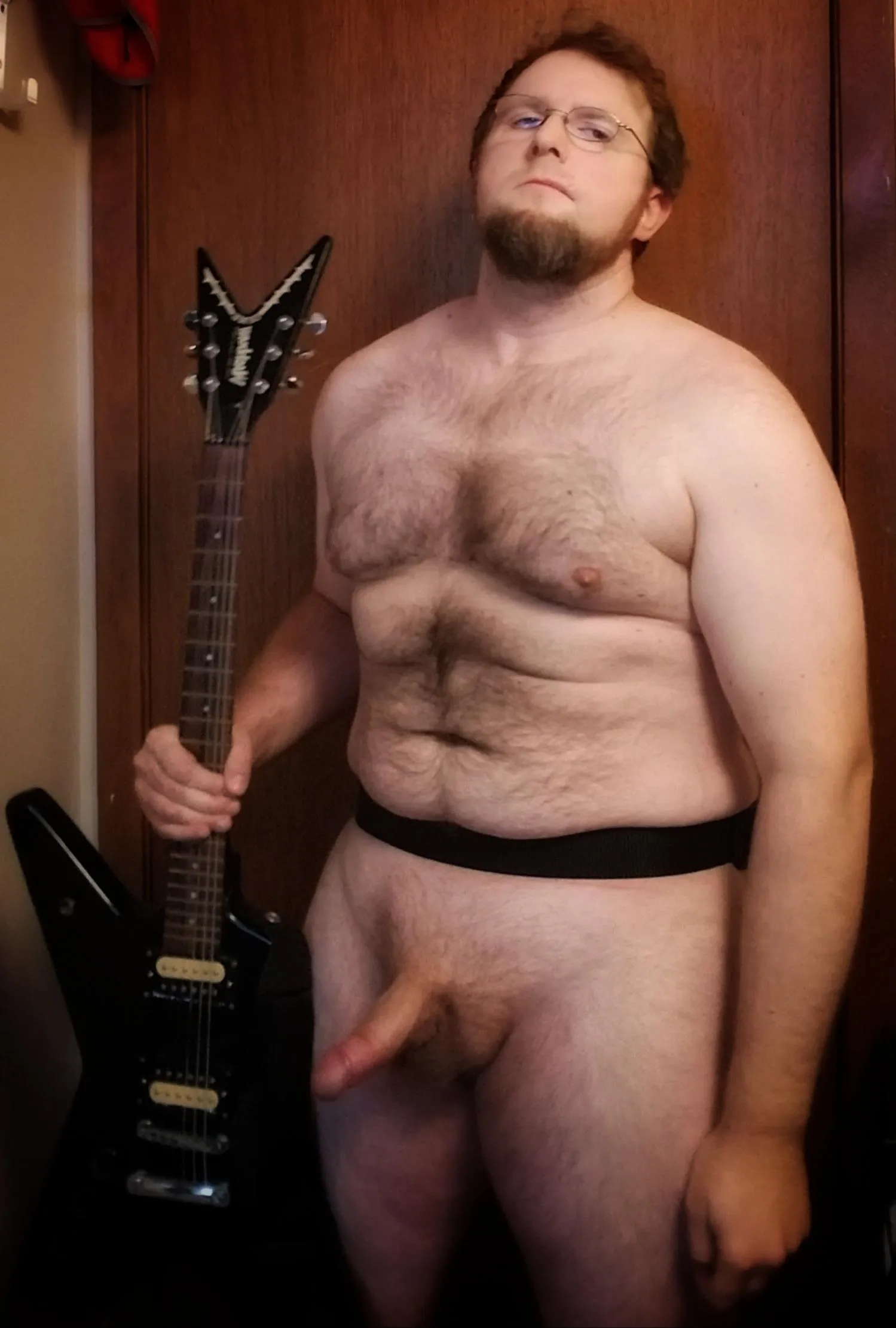 Shredding metal. Mlgw