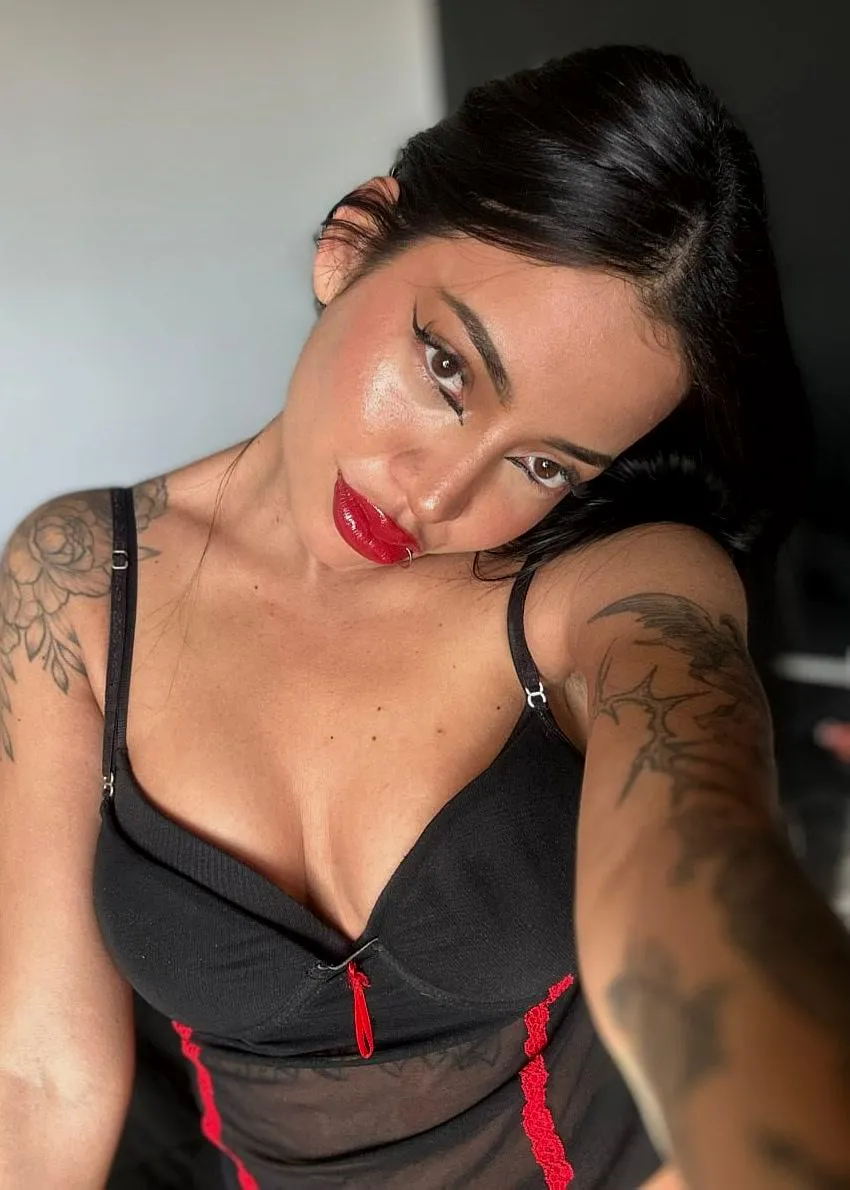 [Spokane], do you think this is a good selfie of me?