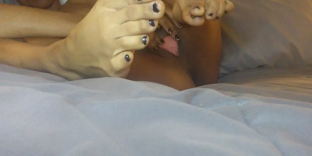 Your supposed to be here sucking my toes