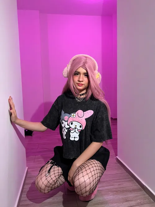 𝒮𝓉𝒶𝓎 𝓈𝑜𝒻𝓉, 𝑒𝓋𝑒𝓃 𝒾𝒻 𝓉𝒽𝑒 𝓌𝑜𝓇𝓁𝒹 𝓉𝓇𝒾𝑒𝓈 𝓉𝑜 𝒽𝒶𝓇𝒹𝑒𝓃 𝓎𝑜𝓊 💓🌸🐰