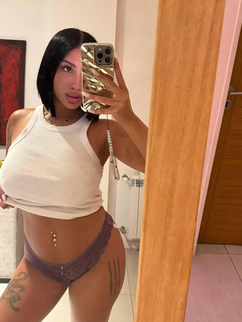 20 F4MF seeking for rough partner