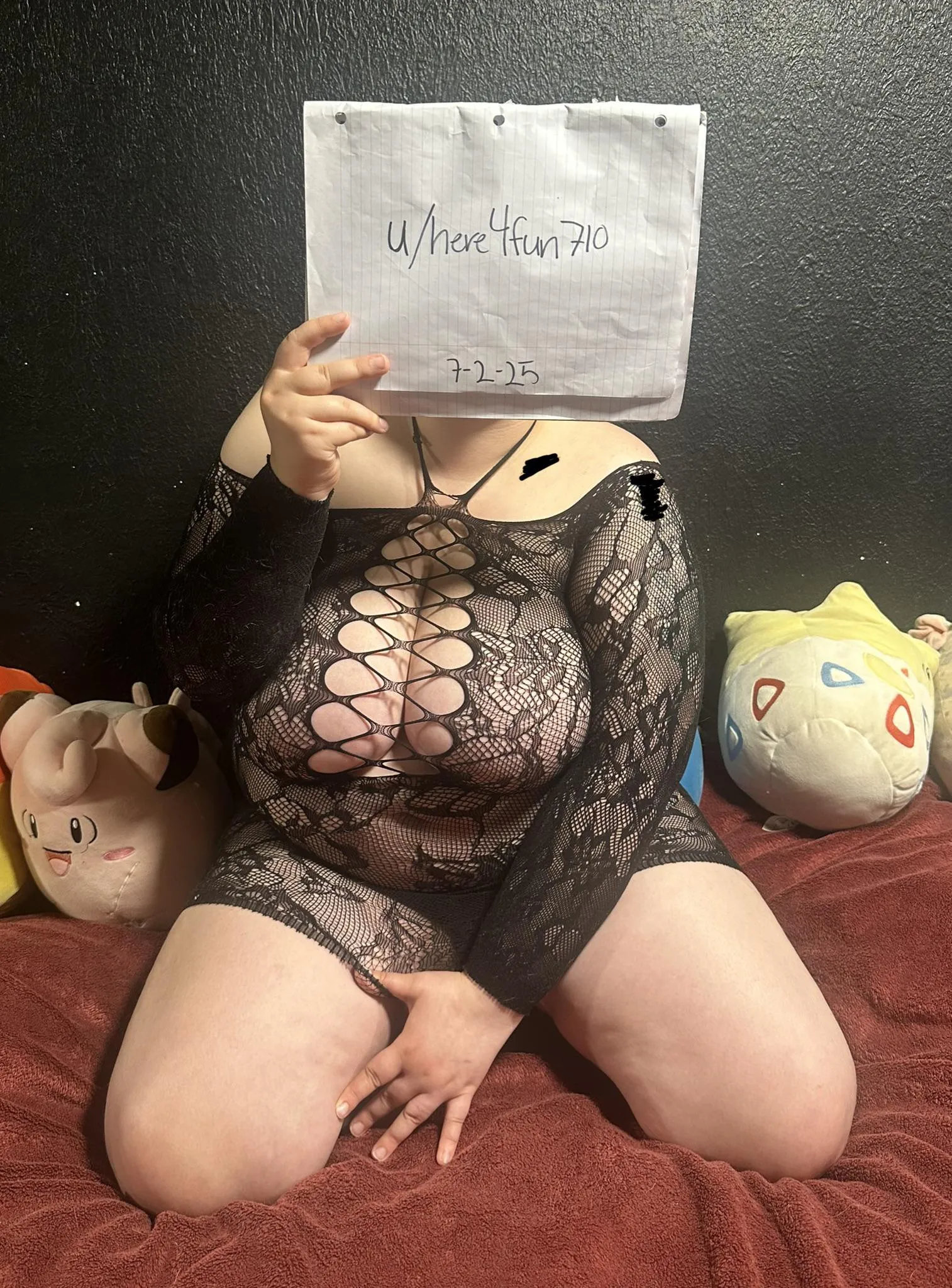 22 [F4M] #Portland,Oregon - Need something long and thick down my throat 😈must be 8 inches or bigger and really thick. Also into women if any single ladies want to come have some fun 😝 Dm me only if your in Oregon (Pdx)