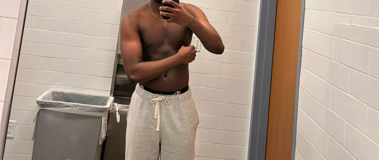 27m bull looking for hookup