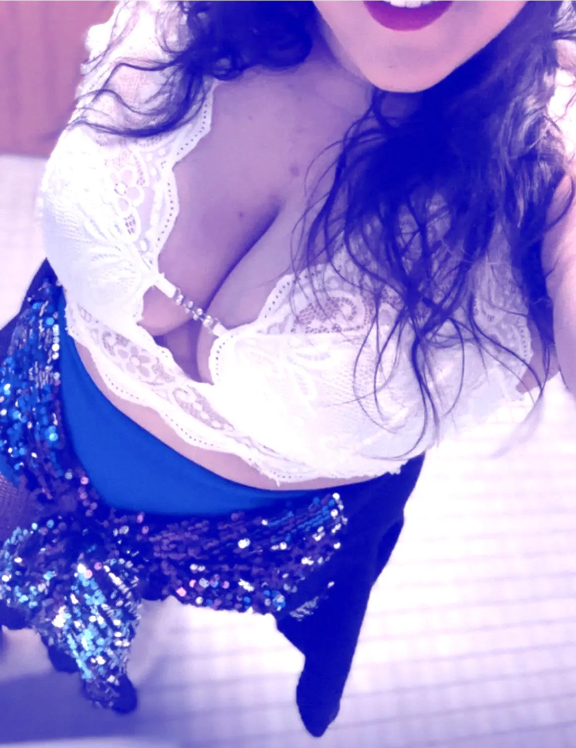 32[F4M] #plymouth traveling from 🥲#Blaine – Seeking Musician/Singer NOW for Late-Night Jam Session